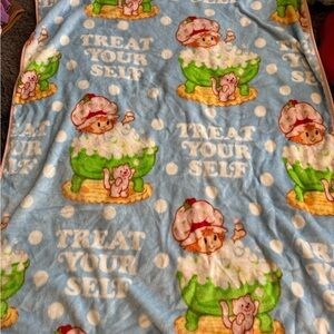 Strawberry Shortcake Kids Blanket